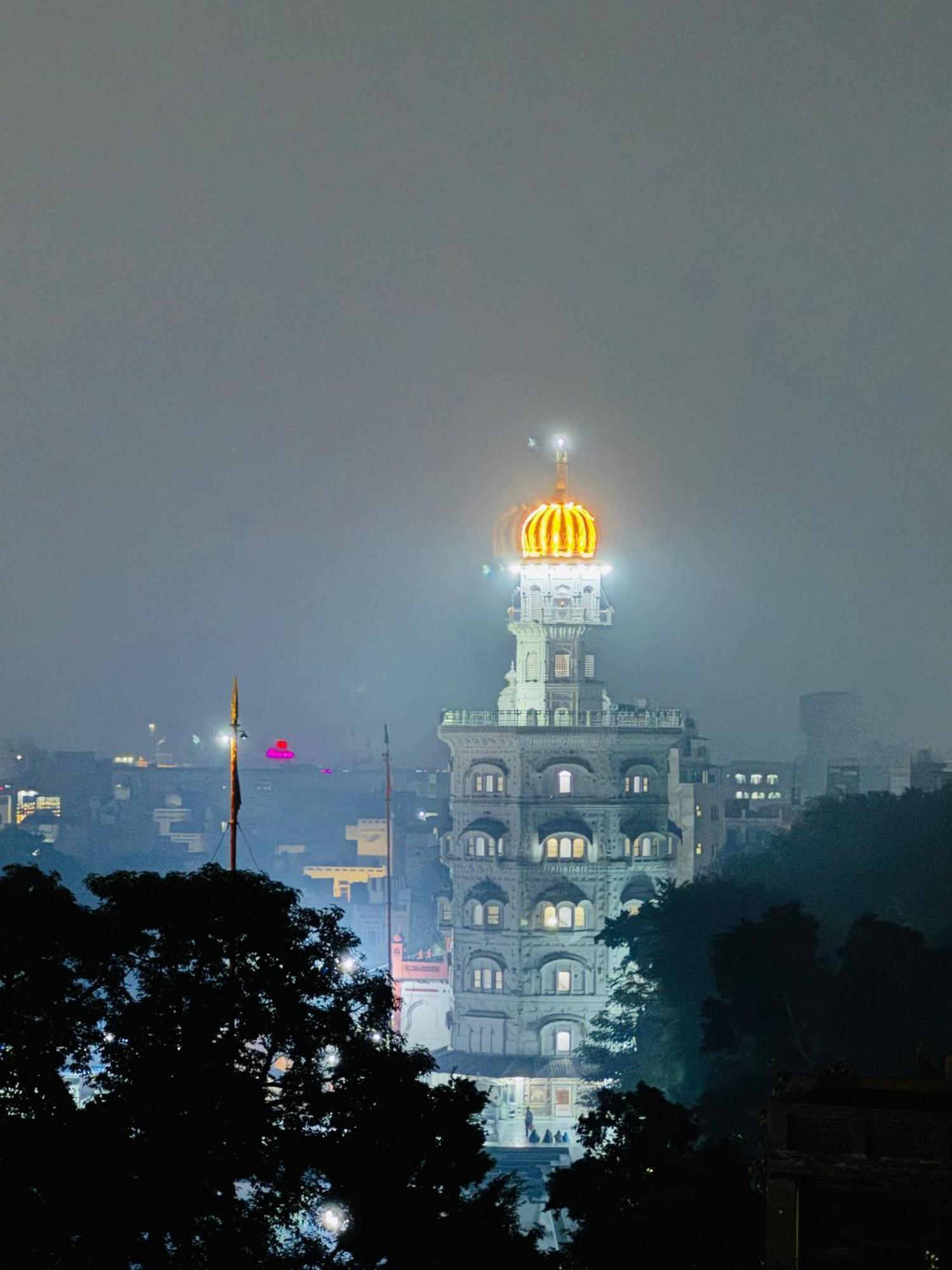 Hotel Heaven View - 50M From Golden Temple Amritsar Extérieur photo